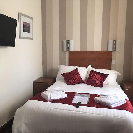 The Globe Inn Gosforth  Bagian luar foto