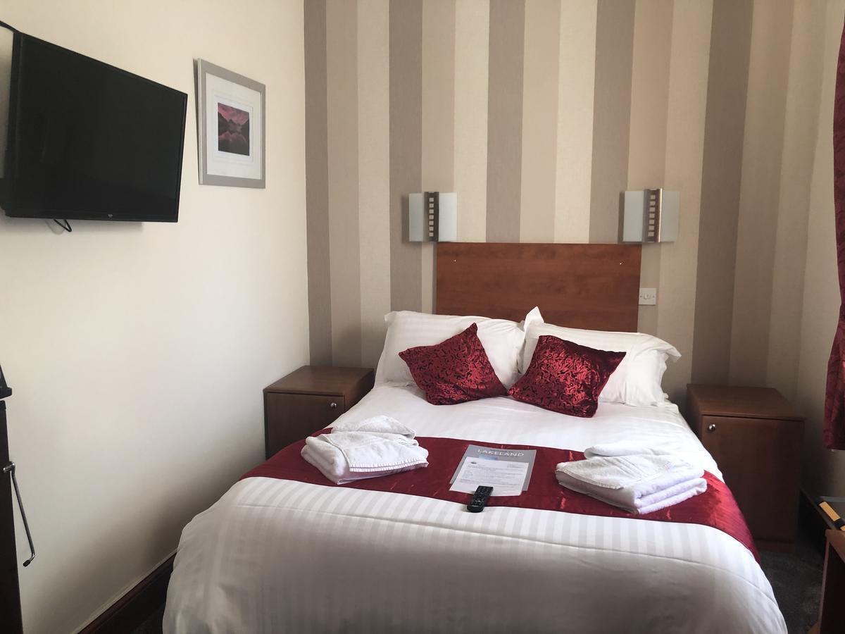 The Globe Inn Gosforth  Bagian luar foto